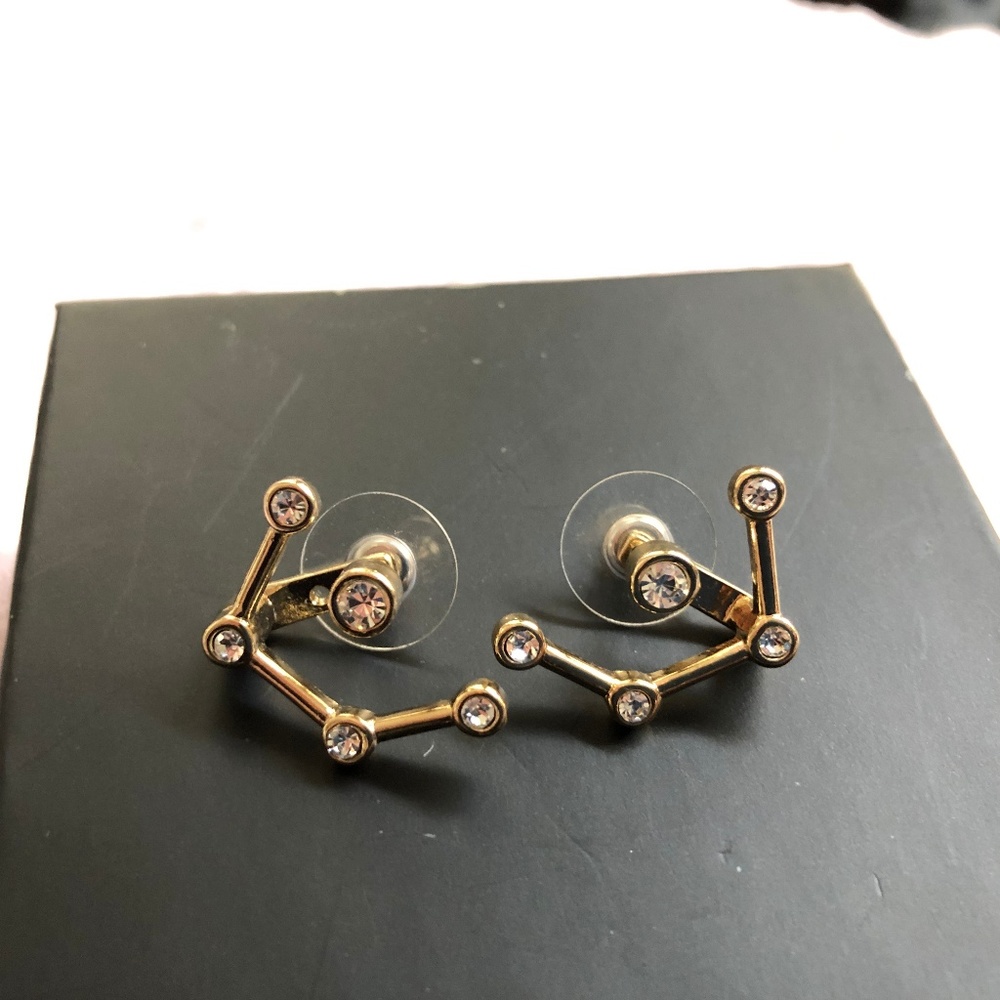 Jewelmint Pegasus Earrings - Gold